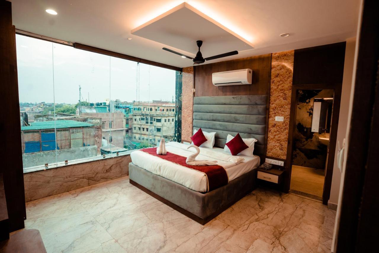 Hotel Jsr Ganga Varanasi Exteriör bild