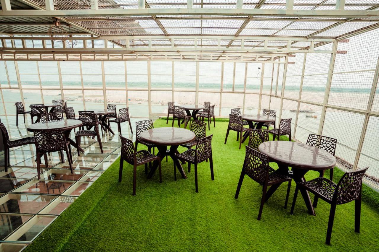 Hotel Jsr Ganga Varanasi Exteriör bild
